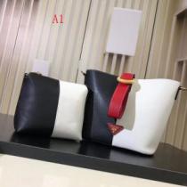 PRADA プラダ ショルダーバッグ 3色可選 上品でファッション 流行の注目ブランド
