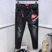 流行の注目ブランド 期間限定セール ファッションの最先端！ SUPREME シュ...