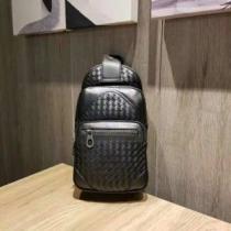 今季爆発的な人気 ボッテガ ヴェネタ BOTTEGA VENETA注目美品  ウエストポーチ 最終数量限り