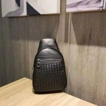 超定番人気 ボッテガ ヴェネタ BOTTEGA VENETA 今季新作登場 ウエストポーチ モデル大絶賛