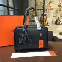 ハンドバッグ  毎年流行り定番アイテムおすすめ エルメス HERMES これは欲しい