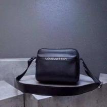 ルイ ヴィトン LOUIS VUITTON 毎年流行り定番アイテムおすすめ ショルダーバッグ 超お買い得