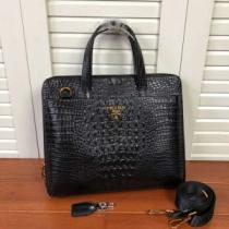 手持ち&ショルダー掛け定番品質保証 プラダ2026年秋冬入荷 PRADA 個性的なモデル
