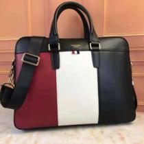 THOM BROWNE2026新品入荷今年人気定番 手持ち&ショルダー掛け 人気急上昇中 トムブラウン