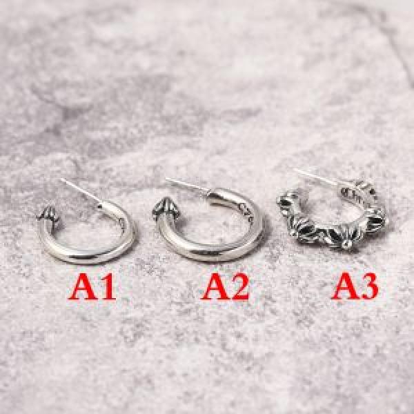 3色可選  ドレスアップ効果も抜群 イヤリング クロムハーツ CHROME HEARTS 素敵なスタイルで夏の定番