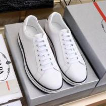 今年流行りの新作アイテム プラダ PRADA ブランドアイテム激安 ランニングシ...