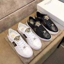 もらって嬉しい！安い ランニングシューズ  2色可選 ヴェルサーチVERSACE...