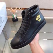 冬限定の人気おすすめ  2色可選 ヴェルサーチVERSACE2026年秋冬コレク...