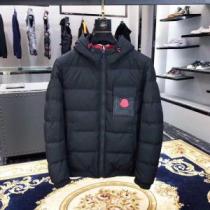 大人気の冬季限定発売中 MONCLER モンクレール ダウンジャケット ブランド...