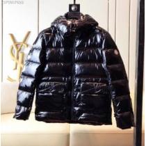 SALE年末年始限定 MONCLER モンクレール ダウンジャケット新作コレクシ...