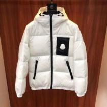 おすすめ数量限定品 コレは買い！最安値 海外超人気 MONCLER モンクレール...