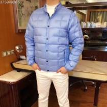 2026年秋冬コレクション  MONCLER モンクレール ダウンジャケット 今年流行りの新作アイテム