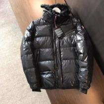 なぜか大人気！ 高品質 人気商品最新作 MONCLER モンクレール ダウンジャ...