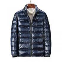 今、大人のお洒落に Newアイテム モンクレール MONCLER ダウンジャケッ...