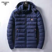 毎週更新ブランド新作 今年流行りの新作アイテム プラダPRADA ダウンジャケッ...