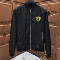 新作コレクションが登場 人気ブランドNo.1 ヴェルサーチ VERSACE ブル...