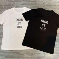 トップスをインするスタイル ディオールTシャツ/ティーシャツ  DIOR 2色可...