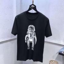 Tシャツ/ティーシャツ  大人の可愛さを引き立て ルイ ヴィトン LOUIS V...