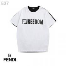 FENDI フェンディ半袖Tシャツ 4色可選 大人の華やかさを演出 クラシカルな...