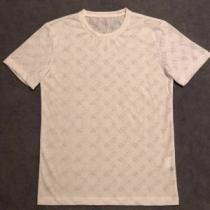 FENDI フェンディ半袖Tシャツ 春夏らしい華やか 春夏の流行りトップス 高級...