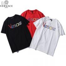 VERSACE ヴェルサーチ 半袖Tシャツ 3色可選 夏の王道　適度な上品さ 洗...