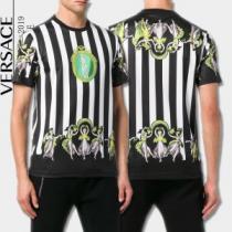 半袖Tシャツ この夏は注目新作 今季トレンドの限定アイテム VERSACE ヴェ...