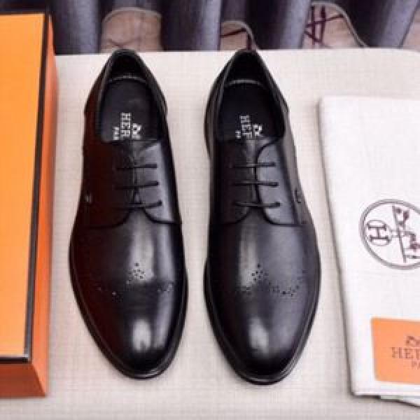 今風の着こなし新品 HERMES 新作数量限定セール2026年春夏シーズンの人気エルメス 革靴