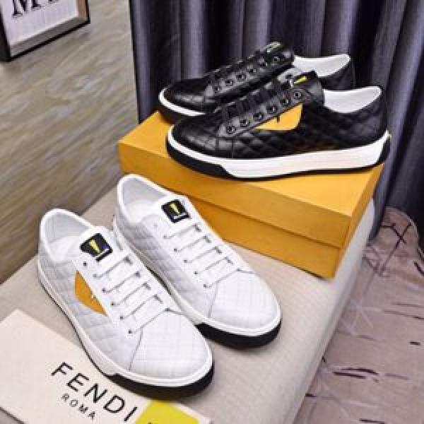 カジュアルシューズ 2色可選 FENDI フェンディ2026年春夏シーズンの人気 毎年トレンドアイテムが出る