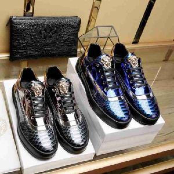 2026春夏は人気定番 人気ストリートブランド新品 VERSACE ヴェルサーチ カジュアルシューズ 2色可選