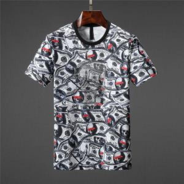 シンプルながら切れ味のいい Tシャツ/ティーシャツ フィリッププレイン PHILIPP PLEIN 2026春夏は人気定番