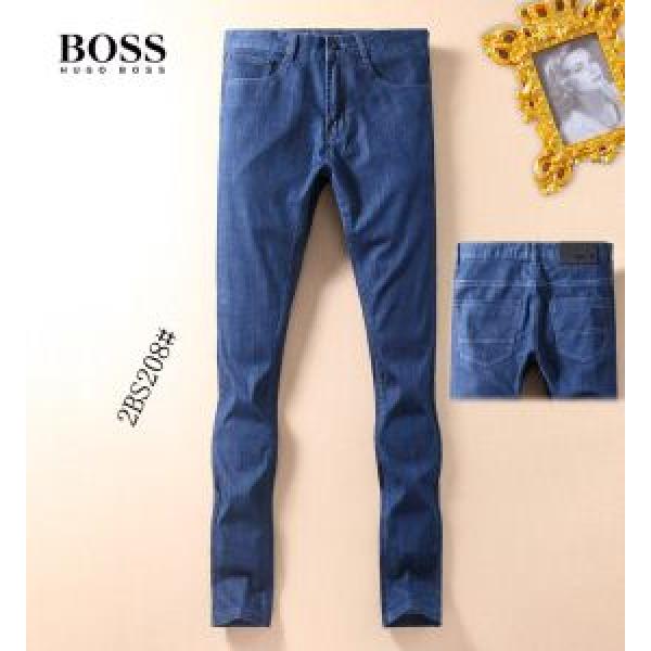 2026即旬な装いに ヒューゴボス テーパードデニムパンツ HUGO BOSS キレイめ感が強い