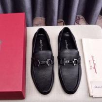 2026春夏は人気定番 FERRAGAMO カジュアルシューズ サルヴァトーレフ...