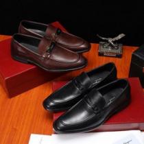 FERRAGAMO2026春夏の大注目トレンド 2色可選 革靴 サルヴァトーレフ...