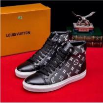 キレイめ感が強い LOUIS VUITTON ルイ ヴィトン ハイトップシューズ...