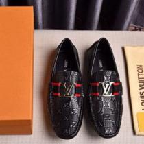 大人の可愛さを引き立て LOUIS VUITTON ルイ ヴィトン カジュアルシ...