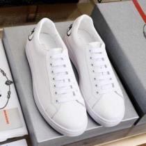 2026年最新ファッション 欠かせない限定アイテム PRADA プラダ カジュア...