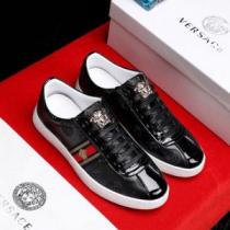 2026夏色っぽさ VERSACE ヴェルサーチ カジュアルシューズ リラックス...