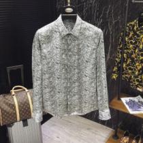 リッチな印象に 長袖 /ロンT/ロングT/ロングTシャツ 2026春夏も引き続き...