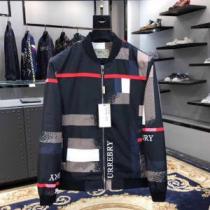 落ち着きのある バーバリー上品なカジュアルコーデに BURBERRY ブルゾン ...