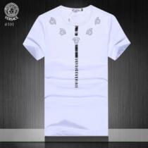 夏の大人カジュアルスタイル ヴェルサーチVERSACE Tシャツ/ティーシャツ大...