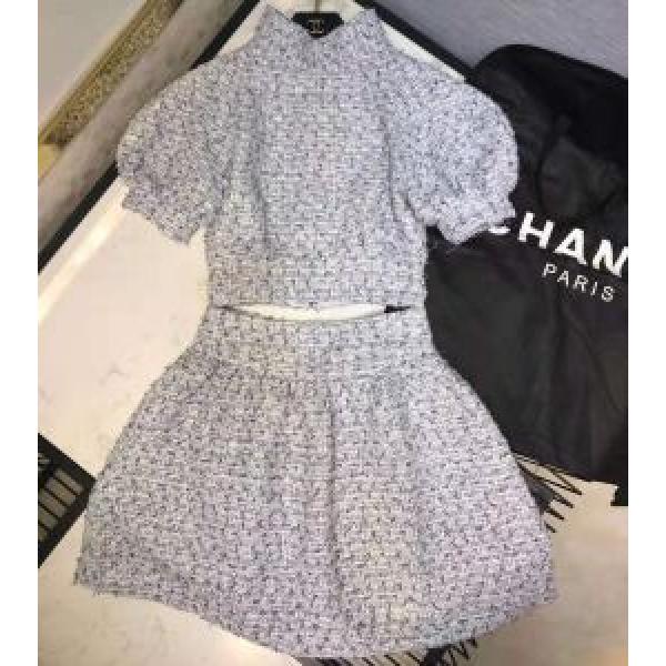 2026春夏のトレンド新商品 今シーズン注目のデザイン 今風の着こなし新品 CH CH ワンピース