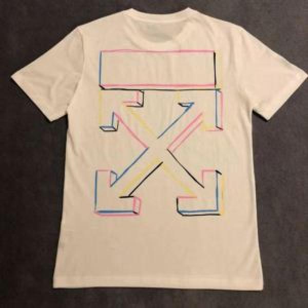 今季は特に注目ファション Off-White オフホワイト 半袖Tシャツ 《2026年》今、注目のストリート