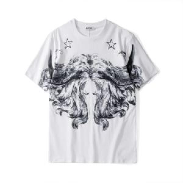 さわやか夏スタイル新品 ジバンシー GIVENCHY Tシャツ/ティーシャツ 《2026年》今、注目のストリート