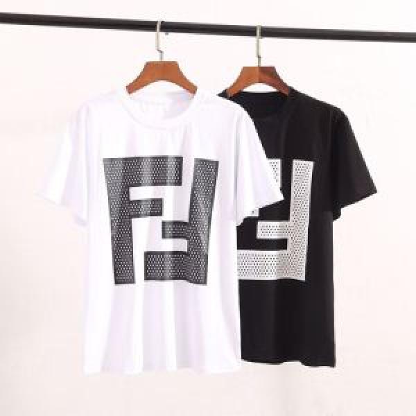 FENDI フェンディ 半袖Tシャツ 2色可選 2026即旬な装いに リラックススタイルが実現 男女兼用