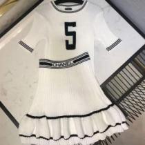 CH CH ワンピース 2色可選 2026年の春夏に着たい 好印象な...