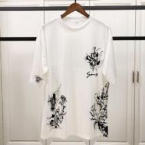 GIVENCHY Tシャツ/ティーシャツ 2026春夏のトレンド新商品 オシャレ...
