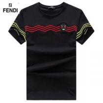 特に夏は人気アイテム FENDI フェンディ 半袖Tシャツ 3色可選 【2026...