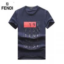 ゆったり感のあるアイテム FENDI フェンディ 半袖Tシャツ 3色可選 202...