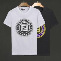 FENDI フェンディ 半袖Tシャツ 2色可選 毎年トレンドアイテムが出る 《2...
