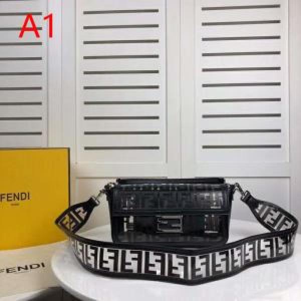 3色可選 フェンディ FENDI ショルダーバッグ 2026年最新ファッション 最も目立ったブランド新品